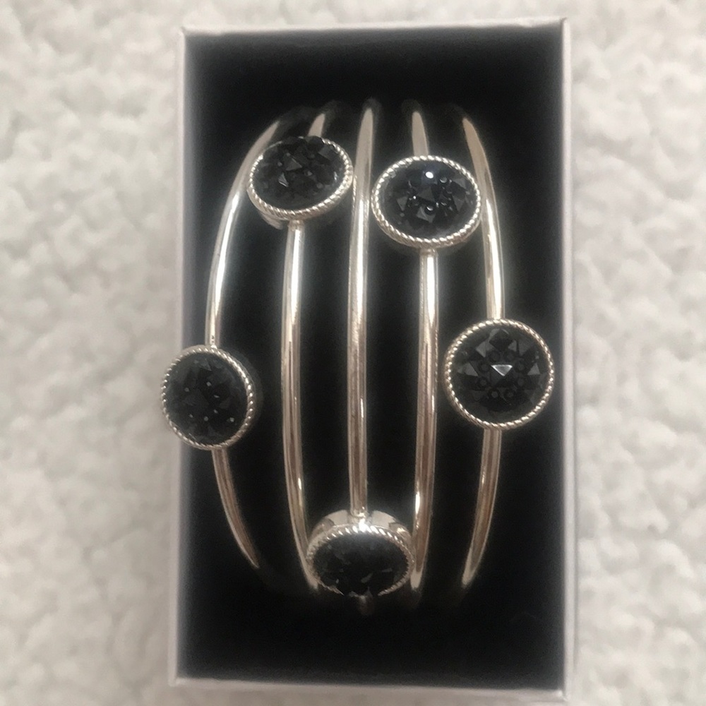 5 pc silver bracelet set - Black Stones